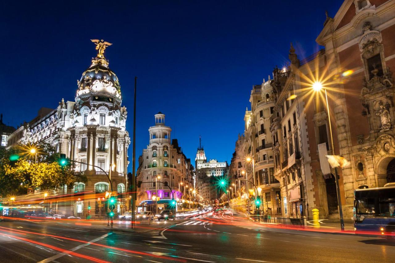 Bookingham ★Apartaments & Suites Madrid Exterior photo