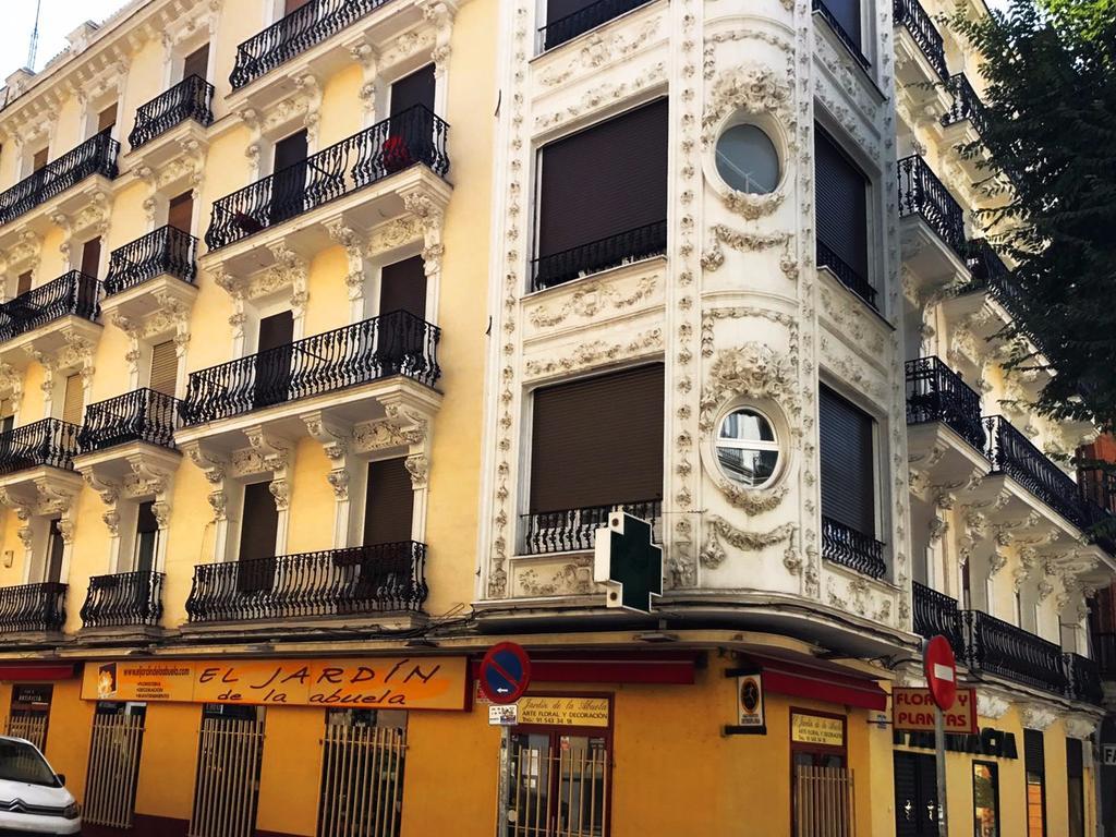 Bookingham ★Apartaments & Suites Madrid Exterior photo